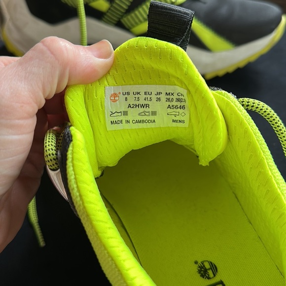 Timberland tennis shoes size 8 - Picture 2 of 4